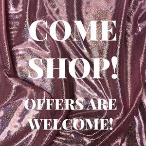 COME SHOP! MORE ITEMS SOON💖